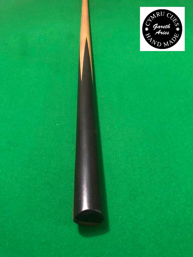 Melbourne Inman Champion Cue "Picture Badge Cue"