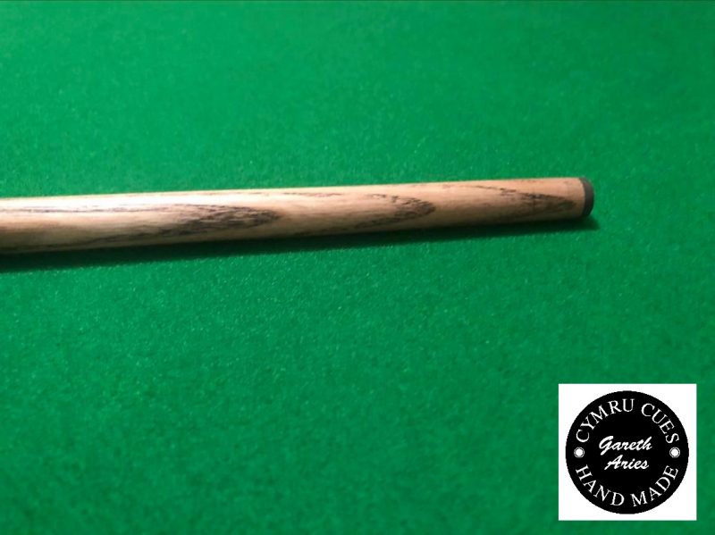 Melbourne Inman Champion Cue "Picture Badge Cue"