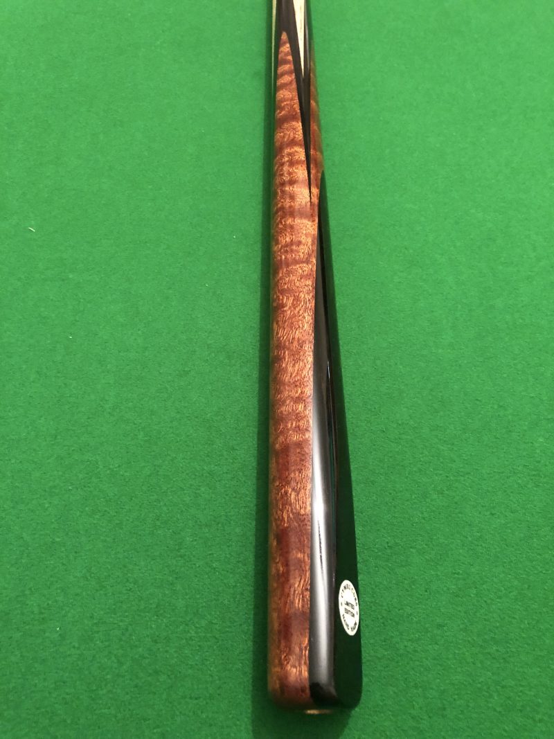 Cymru Cues Limited Edition Cue Ref: 1