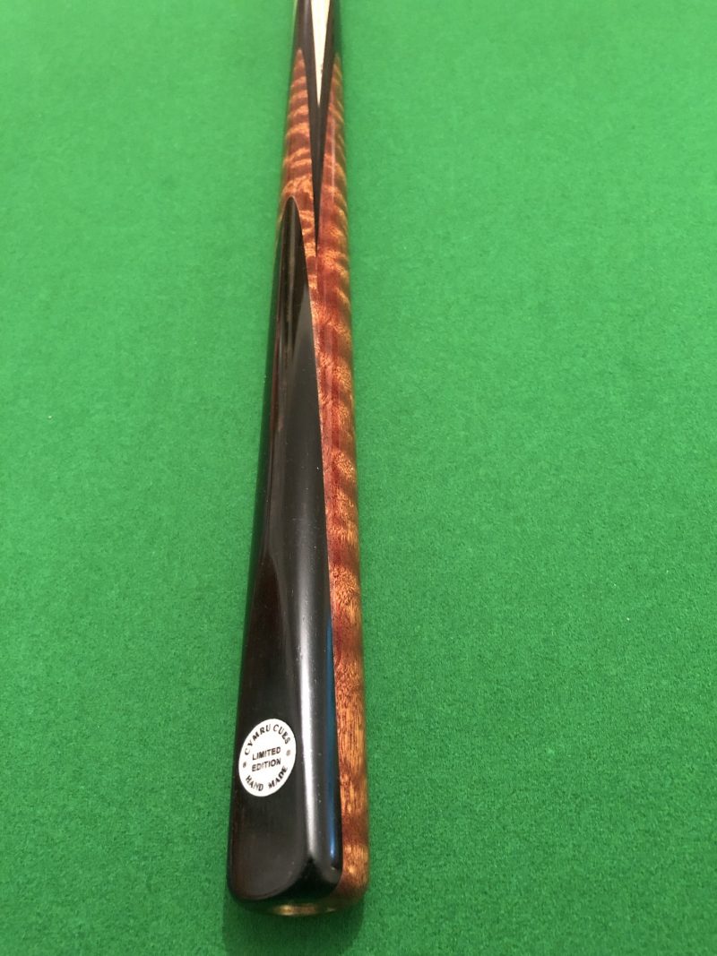Cymru Cues Limited Edition Cue Ref: 1