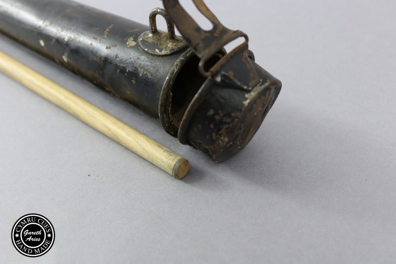 Melbourne Inman Champion Picture Badge Cue