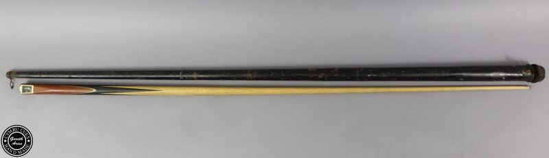 Melbourne Inman Champion Picture Badge Cue