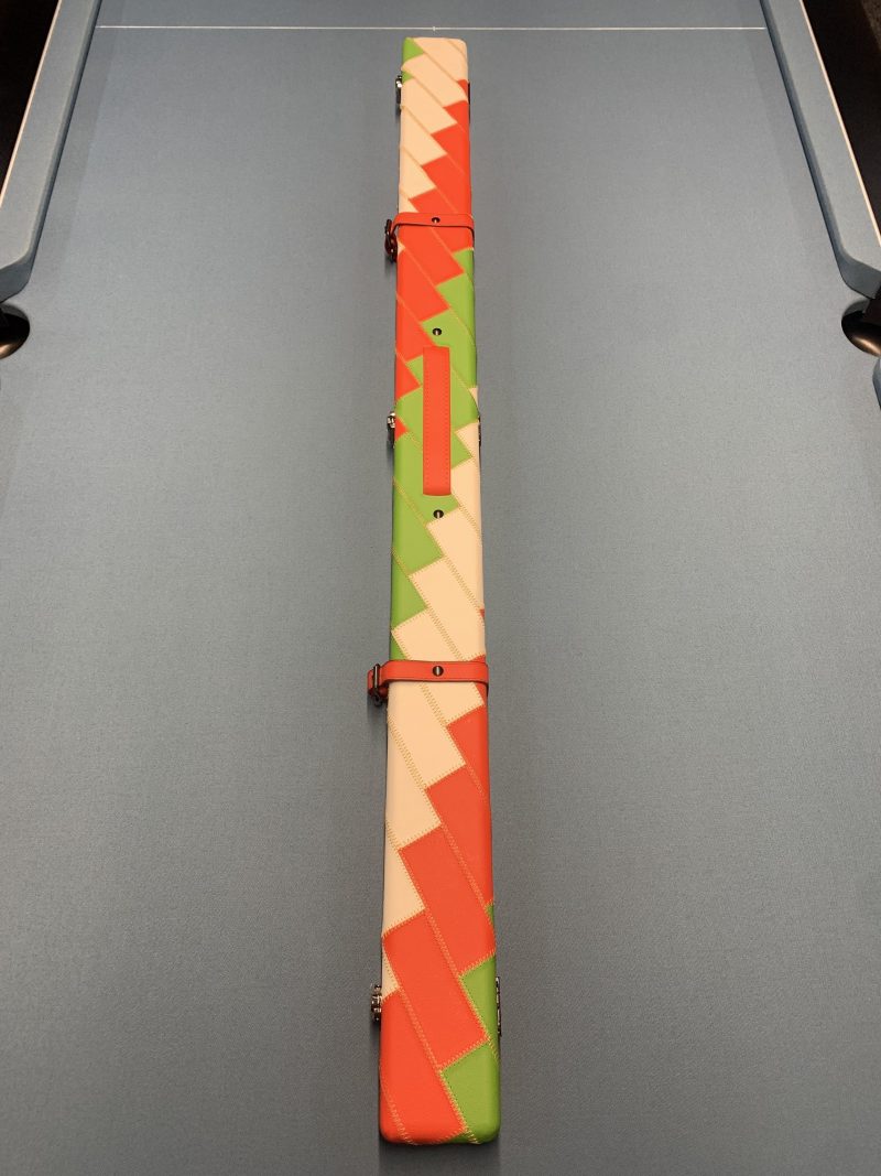 New 3/4 Cue Case White/Red/Green Zig Zag
