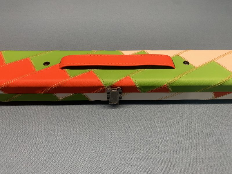 New 3/4 Cue Case White/Red/Green Zig Zag